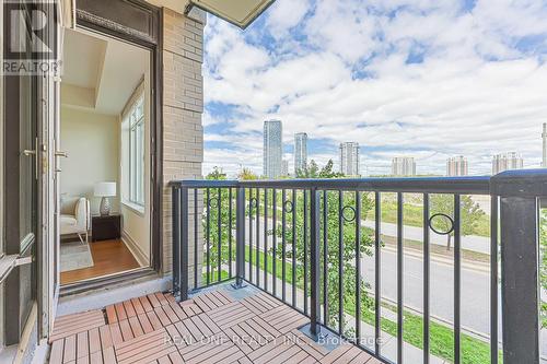 214 - 111 Upper Duke Crescent, Markham, ON - Outdoor With Exterior