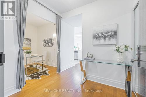 214 - 111 Upper Duke Crescent, Markham, ON - Indoor Photo Showing Other Room