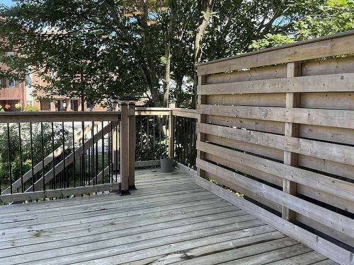 17 Oakwood, Dartmouth, NS - Outdoor