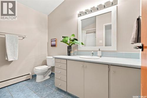 414 Christopher Road, Saskatoon, SK - Indoor Photo Showing Bathroom