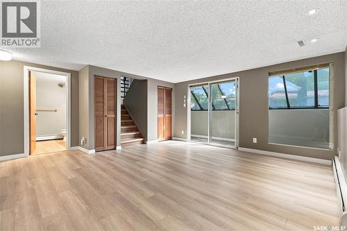 414 Christopher Road, Saskatoon, SK - Indoor