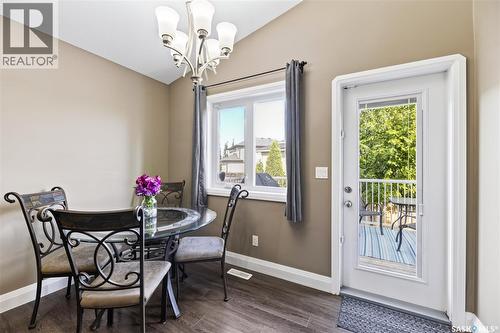 1114 Hargreaves Way, Saskatoon, SK - Indoor Photo Showing Dining Room