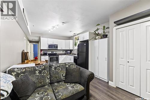 1114 Hargreaves Way, Saskatoon, SK - Indoor