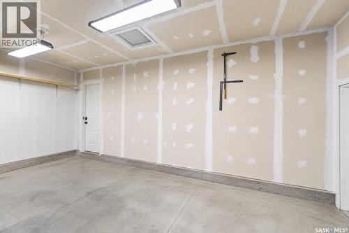 1114 Hargreaves Way, Saskatoon, SK - Indoor