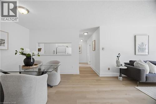 1450 GLEN ABBEY Gate Unit# 532  Oakville, ON L6M 2V7