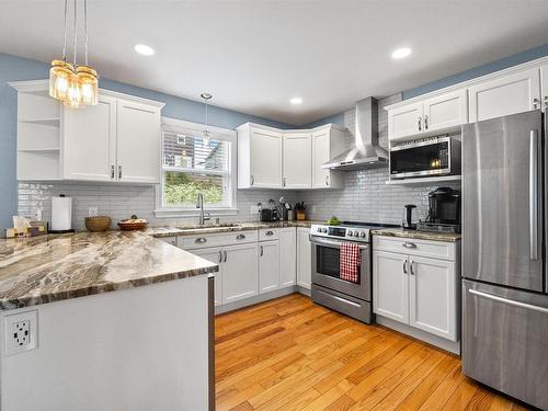 129 Birchview Crescent, New Glasgow, NS - Indoor Photo Showing Kitchen With Upgraded Kitchen