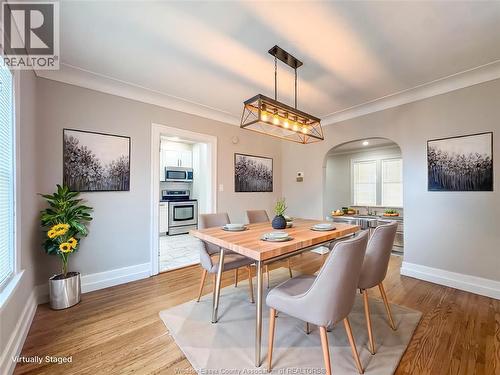 1111 Elsmere, Windsor, ON - Indoor Photo Showing Dining Room