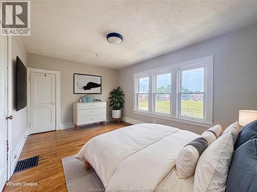 1111 Elsmere, Windsor, ON - Indoor Photo Showing Bedroom