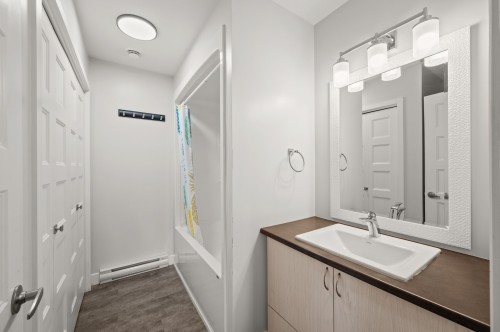 Salle de bains - 1086  - 1088 Rue Des Carouges, Mont-Tremblant, QC - Indoor Photo Showing Bathroom