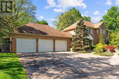 4 Wolf Crescent, Caledon, ON - Outdoor
