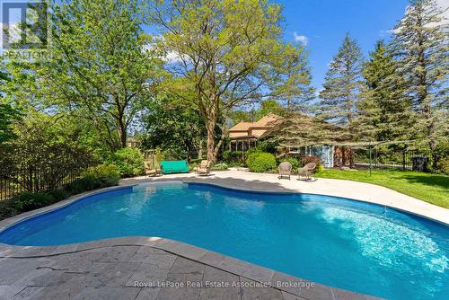 4 Wolf Crescent, Caledon, ON - Outdoor With In Ground Pool With Backyard