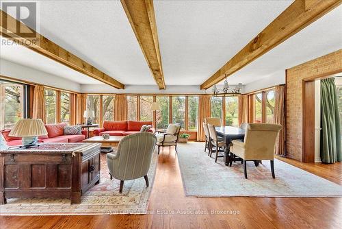 4 Wolf Crescent, Caledon, ON - Indoor Photo Showing Other Room