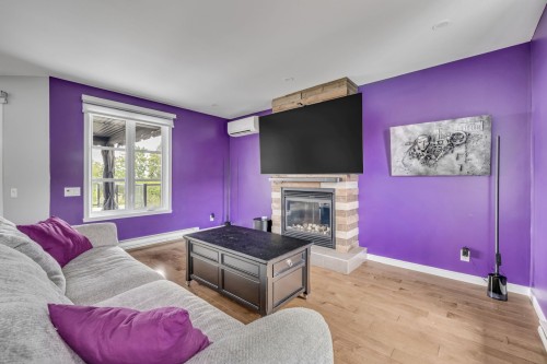 Living Room - 78  - 80 Rue Du Villonet, Québec (Beauport), QC 