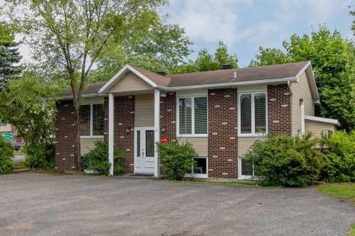 Front of Structure - 888 Rue De L'Oise, Québec (Charlesbourg), QC - Outdoor With Facade