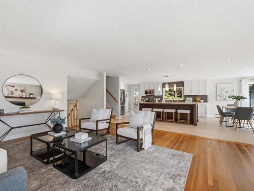 5 Wilson Boulevard, Wedgewood, NS - Indoor Photo Showing Living Room