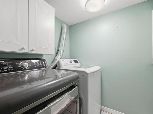 5 Wilson Boulevard, Wedgewood, NS - Indoor Photo Showing Laundry Room
