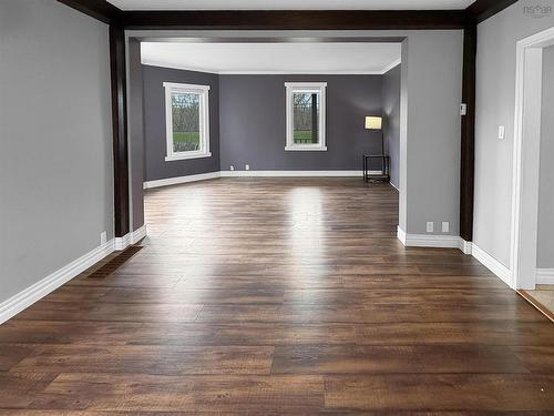 284 North Provost Street, New Glasgow, NS - Indoor Photo Showing Other Room