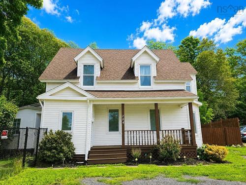284 North Provost Street  New Glasgow, NS B2H 2P1