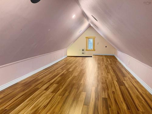 284 North Provost Street, New Glasgow, NS - Indoor Photo Showing Other Room