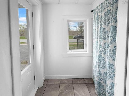 284 North Provost Street, New Glasgow, NS - Indoor