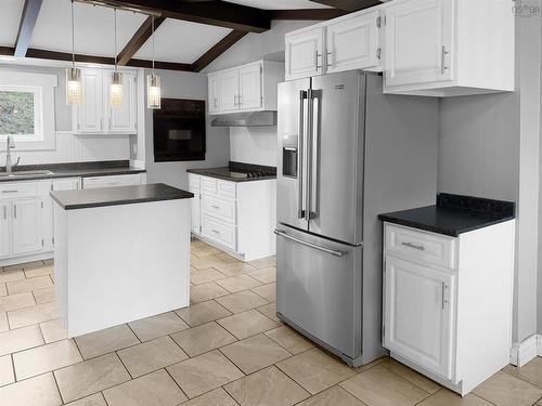 284 North Provost Street, New Glasgow, NS - Indoor Photo Showing Kitchen