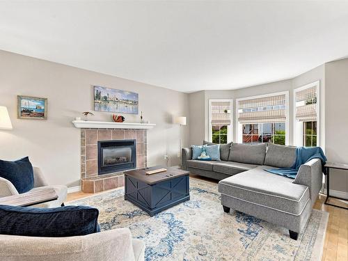 10 Tutor Court, Dartmouth, NS - Indoor Photo Showing Living Room With Fireplace