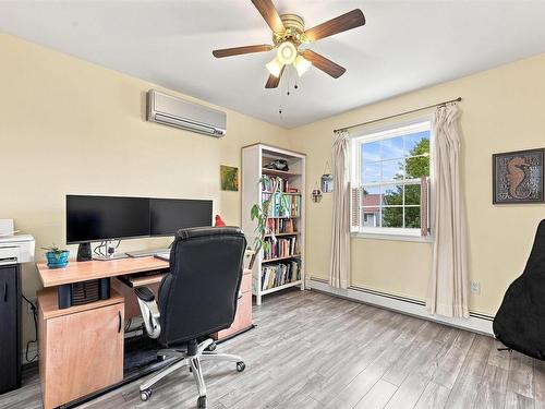 10 Tutor Court, Dartmouth, NS - Indoor Photo Showing Office