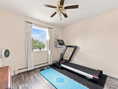 10 Tutor Court, Dartmouth, NS - Indoor Photo Showing Gym Room