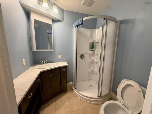 6312 Chebucto Road, Halifax, NS - Indoor Photo Showing Bathroom