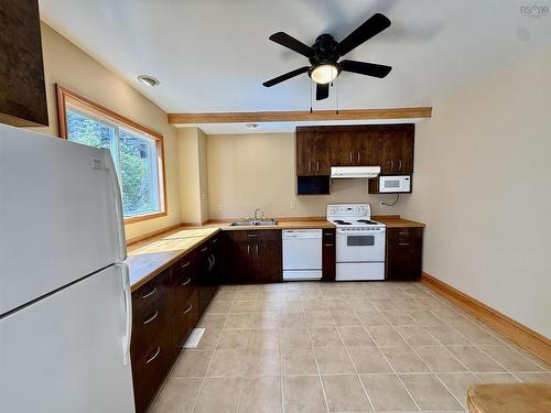 6312 Chebucto Road, Halifax, NS - Indoor Photo Showing Kitchen With Double Sink