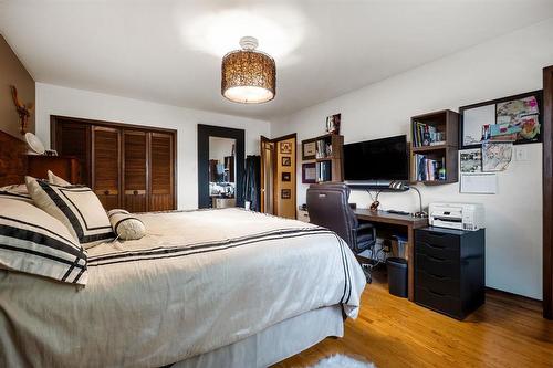 30 Meadowlark Place, Winnipeg, MB 