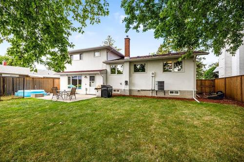 30 Meadowlark Place, Winnipeg, MB 