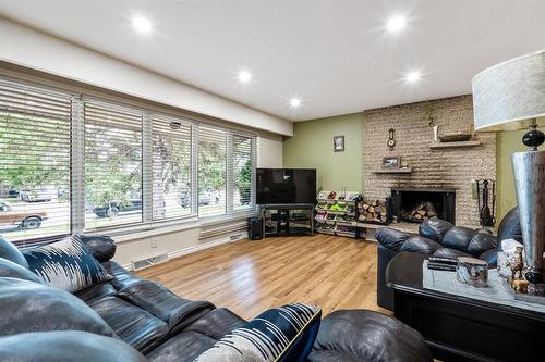30 Meadowlark Place, Winnipeg, MB 