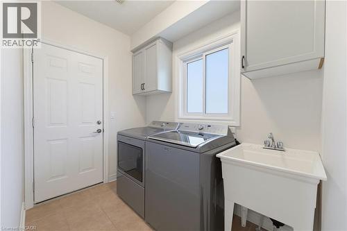 59 Lynch Circle, Guelph, ON - Indoor Photo Showing Laundry Room