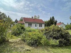 7731 Highway 329 East River Point, NS B0J 1T0