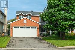 47 DOSSETTER WAY  Ottawa, ON K1G 4S9