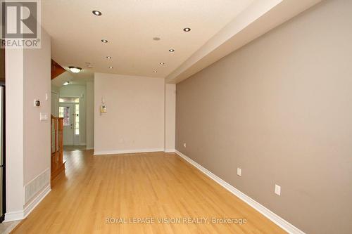 5559 Bonnie Street, Mississauga, ON 
