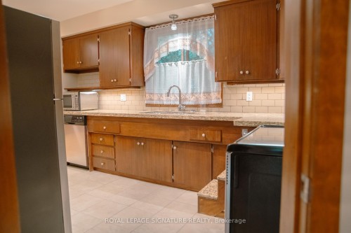 2 Brantwood Drive , Toronto, ON M1H 2G6 5