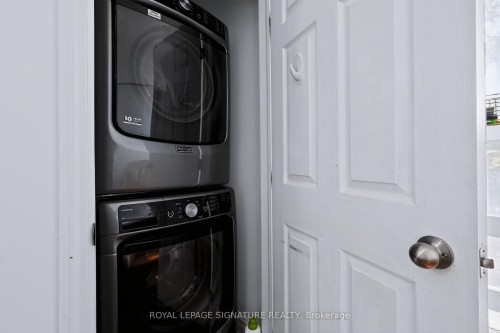 37 Strathcona Avenue, Toronto, ON 
