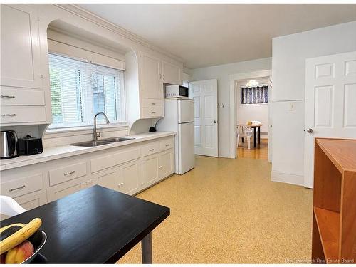 222 York St, Bathurst, NB 