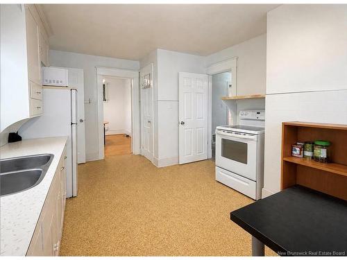 222 York St, Bathurst, NB 
