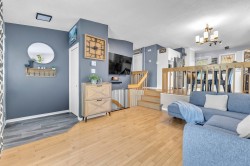 Salon - 