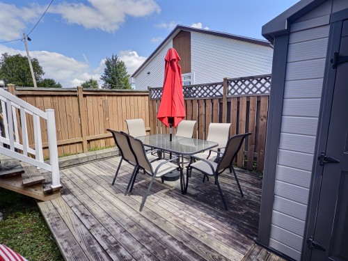 Cour - 1895 Rue St-Denis, Val-D'Or, QC - Outdoor With Deck Patio Veranda With Exterior