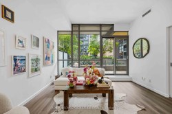 202-8 Charlotte Street Toronto, ON M5V 0K4