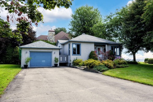 110 38e Avenue S.  Saint-Zotique, QC J0P 1Z0