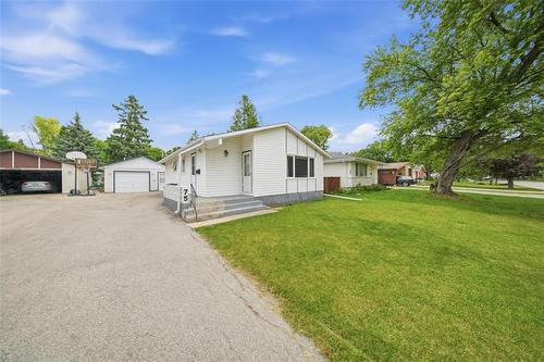 75 Tamworth Bay, Winnipeg, MB - Outdoor