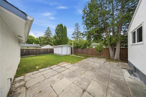 75 Tamworth Bay, Winnipeg, MB - Outdoor