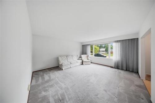 75 Tamworth Bay, Winnipeg, MB - Indoor