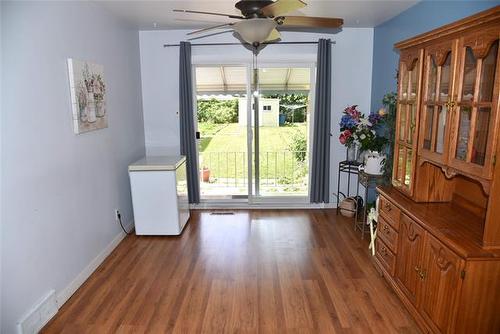 403 Speers Rd, Winnipeg, MB - Indoor Photo Showing Other Room