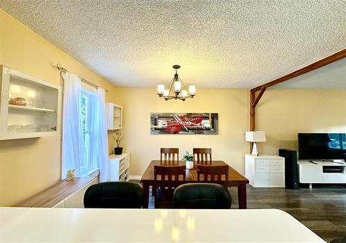 127 Lansdowne Ave, Winnipeg, MB - Indoor Photo Showing Dining Room